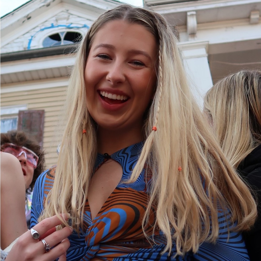 Meet your Posher, Kaitlin